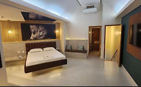 Fiesta Brasilia Motel